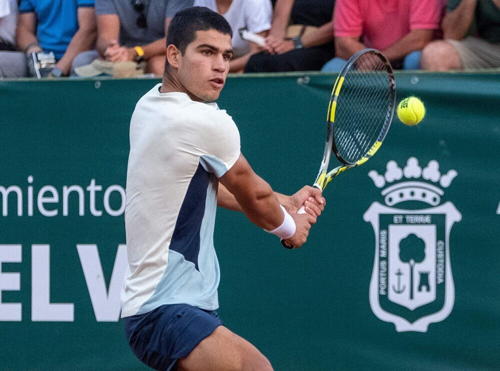 Alcaraz Arrasa A Khachanov Y Alcanza Las Semifinales Noticias Diario