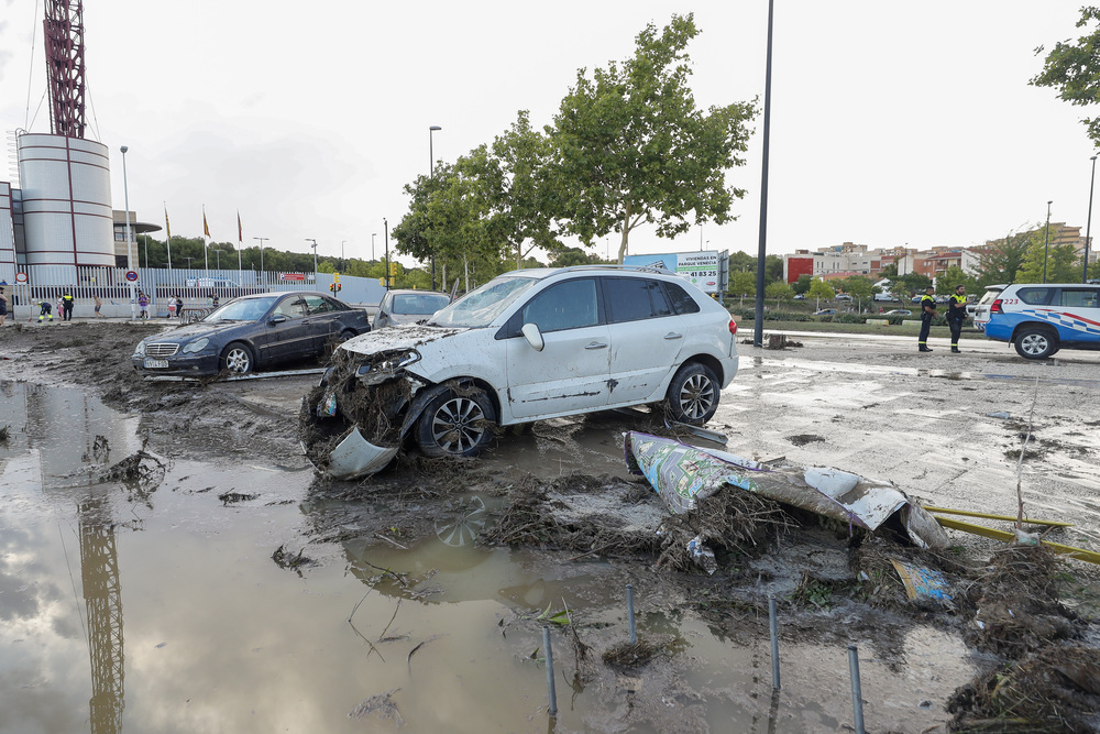 Una Tormenta Perfecta Sume A Zaragoza En El Caos Noticias Diario De