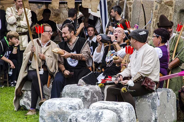 Fotografías ganadoras del Concurso de Fotografía del Mercado Medieval.  / Diario de Ávila