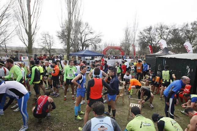 V Cross Ciudad de Ávila.  / ANTONIO BARTOLOMÉ