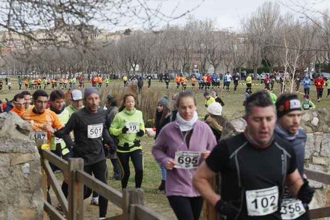 V Cross Ciudad de Ávila.  / ANTONIO BARTOLOMÉ