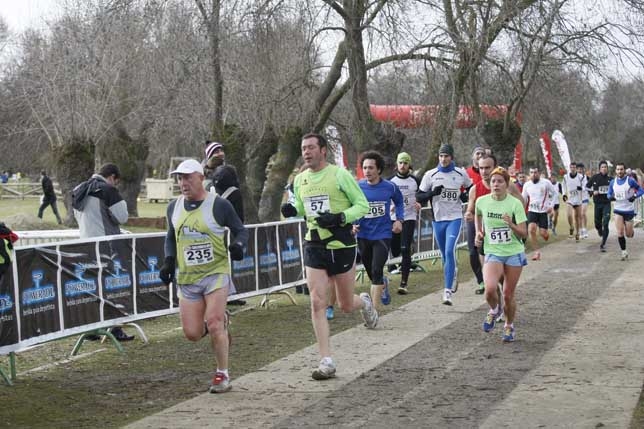 V Cross Ciudad de Ávila.  / ANTONIO BARTOLOMÉ