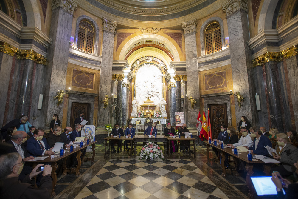 Apertura del IV Centenario de la Beatificación de San Pedro de Alcántara, asistencia del Presidente de la Junta.   / DAVID CASTRO