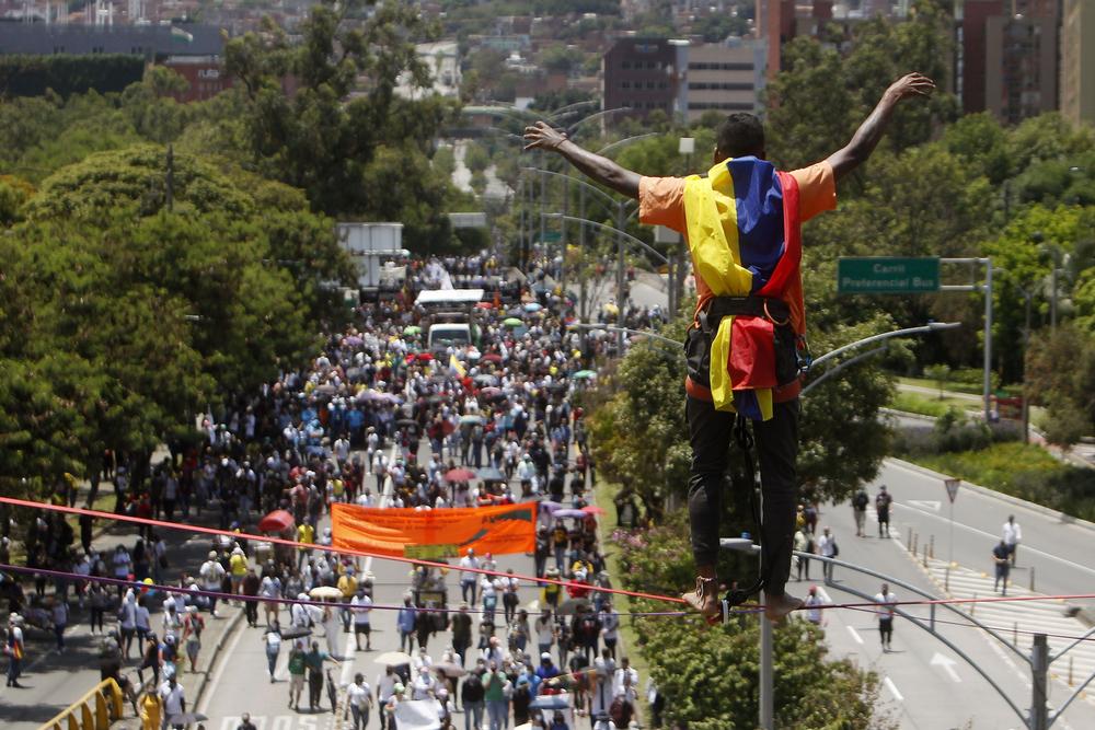 Nueva jornada de marchas pacÁ­ficas en MedellÁ­n dentro del 