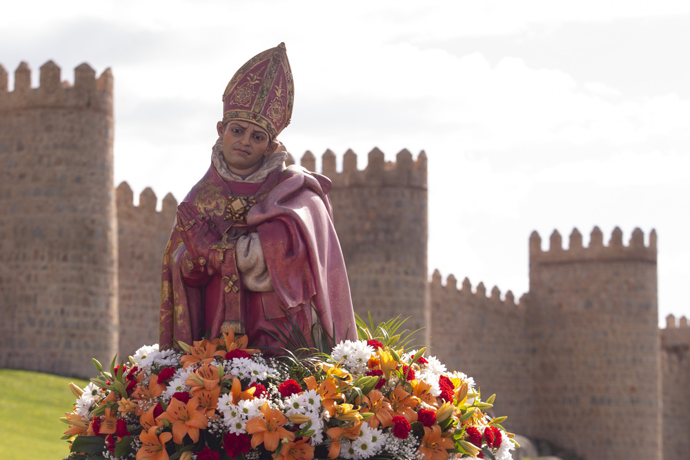 Traslado del cristo de San Segudno, fiestas de San Segundo.  / ISABEL GARCÍA