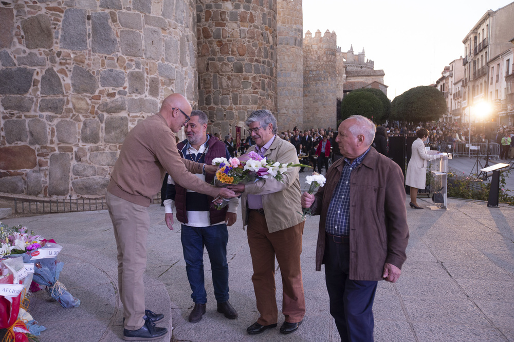 Fiestas de La Santa, Ofrenda Floral a Santa Teresa.  / DAVID CASTRO