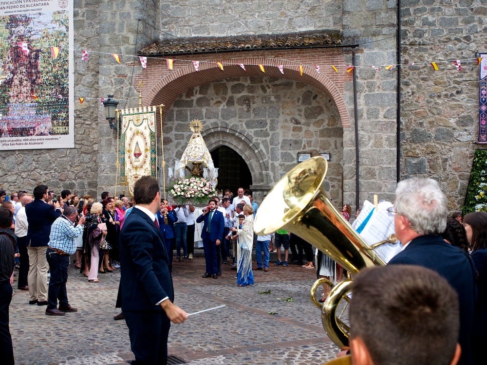 La Virgen Del Pilar De Arenas Vuelve A Salir En Procesión | Noticias ...