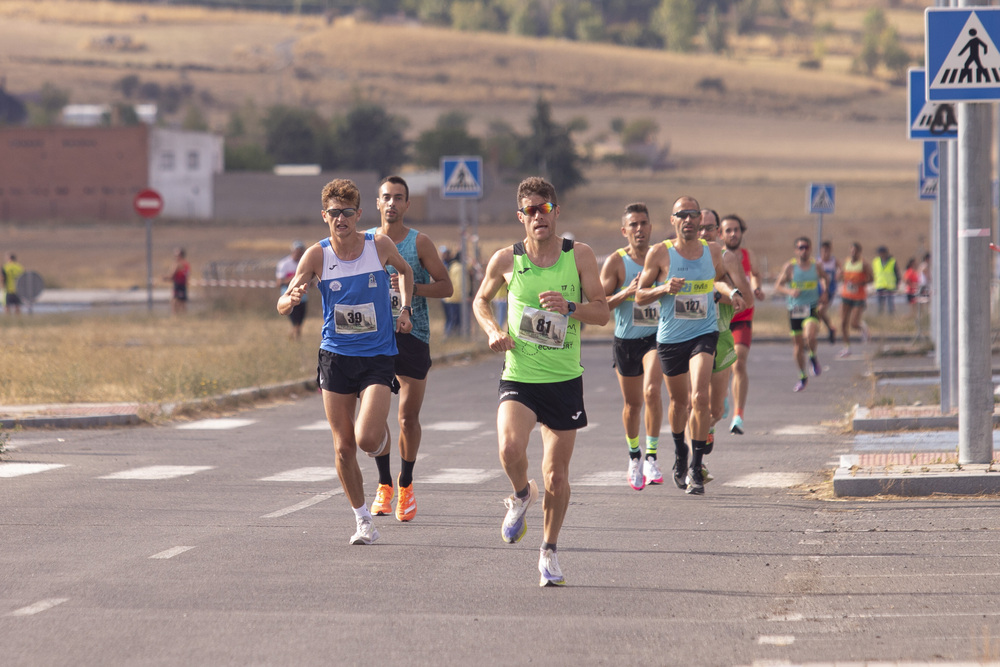 Carrera I Memorial Julían Hernández organizado por Ávila Runners.  / ISABEL GARCÍA