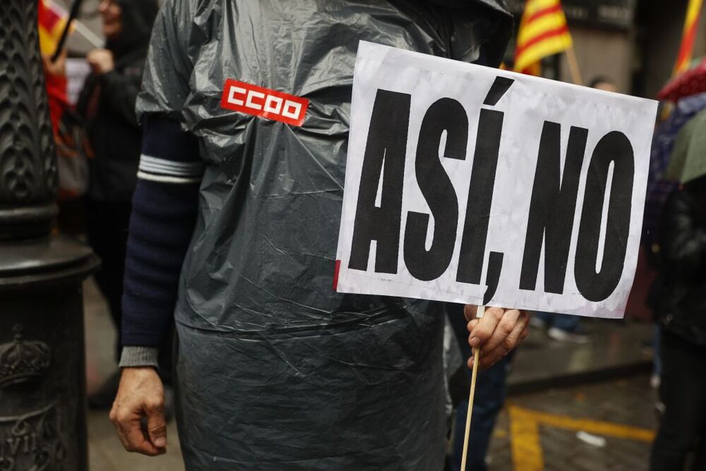 Manifestación contra la pérdida del poder adquisitivo  / DANIEL GONZALEZ