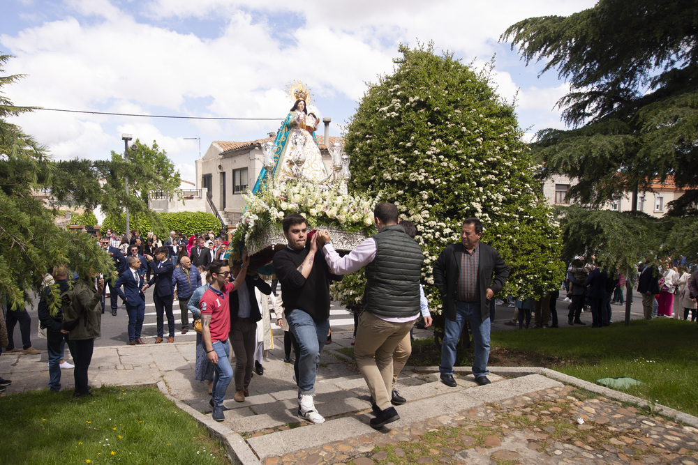 Procesión de la Virgen de las Vacas, baile de El Gato Montés.  / ISABEL GARCÍA