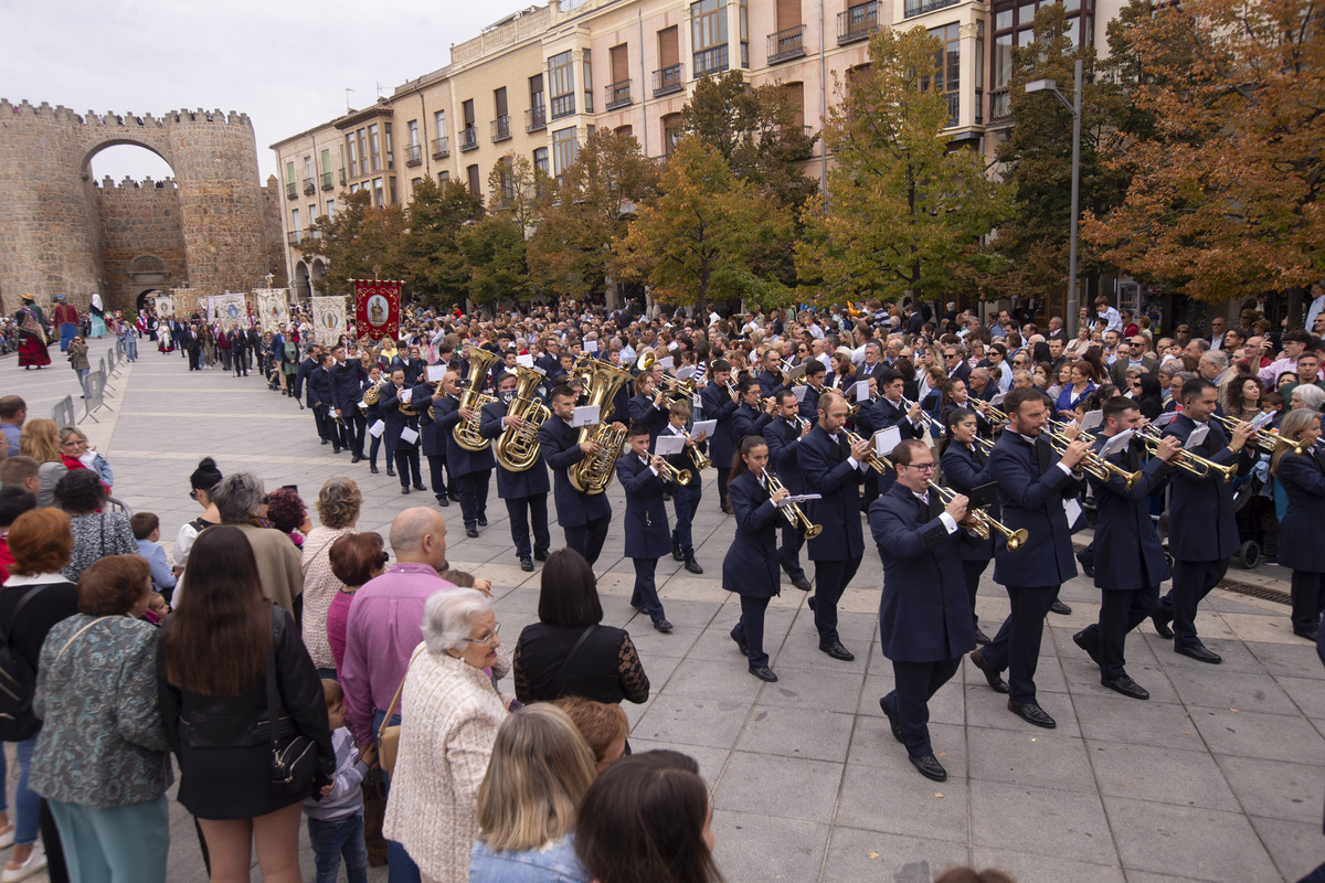 Procesión de Santa Teresa el día de La Santa.  / ISABEL GARCÍA