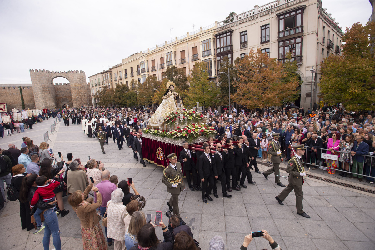 Procesión de Santa Teresa el día de La Santa.  / ISABEL GARCÍA