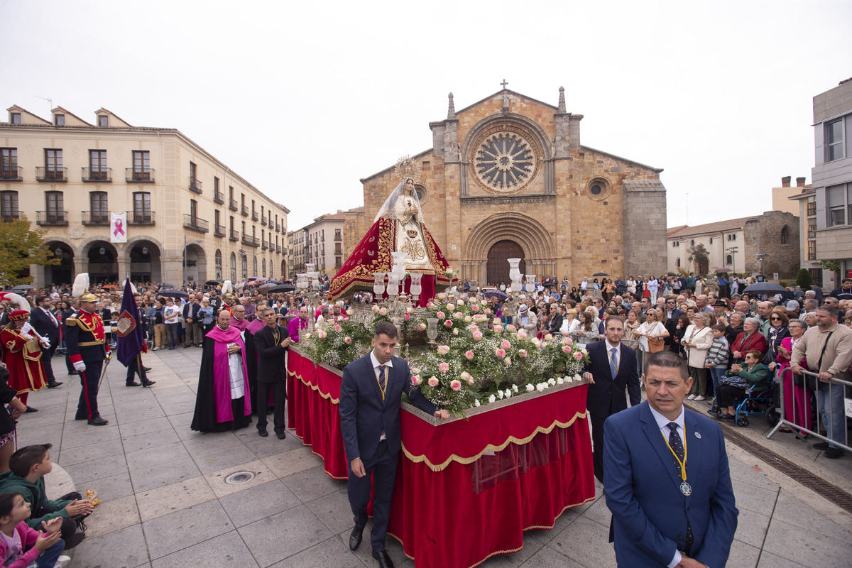 Procesión de Santa Teresa el día de La Santa.  / ISABEL GARCÍA