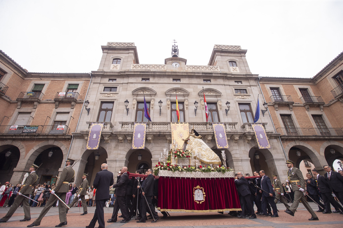 Procesión de Santa Teresa el día de La Santa.  / ISABEL GARCÍA