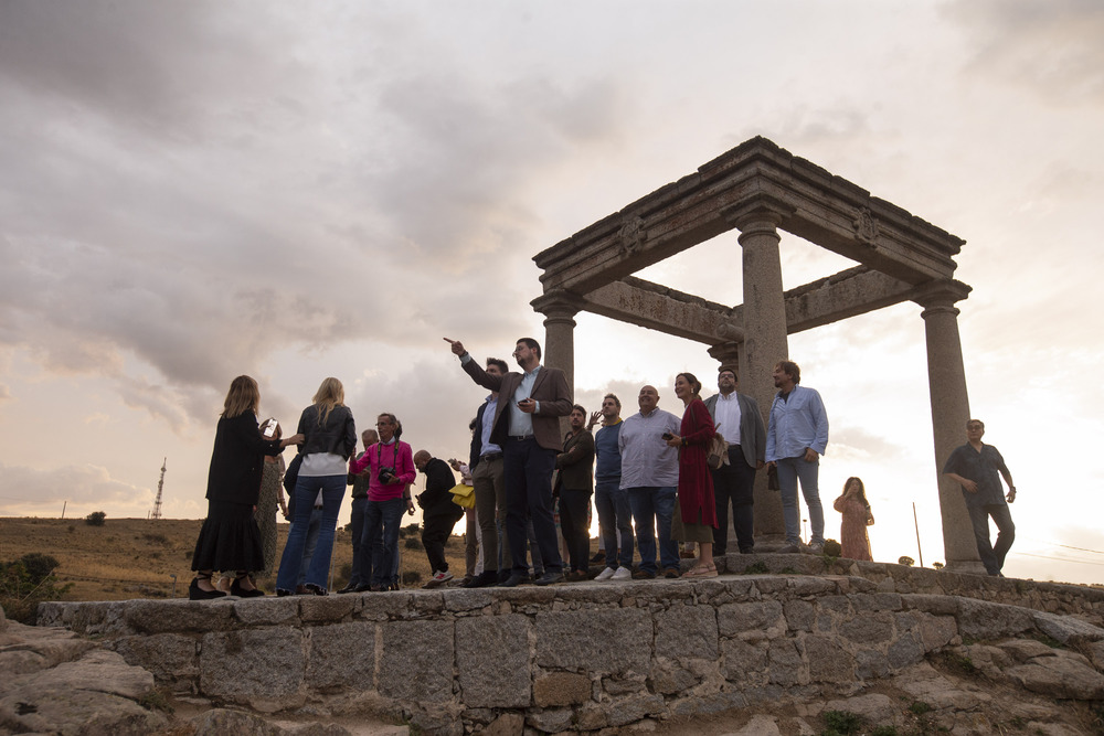 30 Aniversario Ciudades patrimonio visita cuatro postes.  / ISABEL GARCÍA