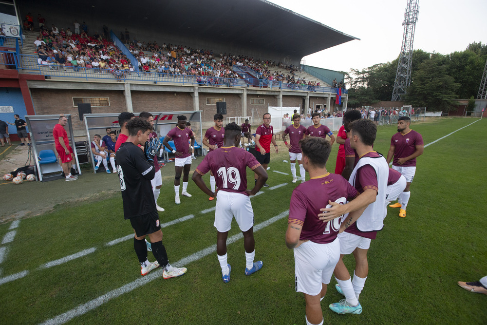 Celebración del centenario del Real Ávila.  / ISABEL GARCÍA