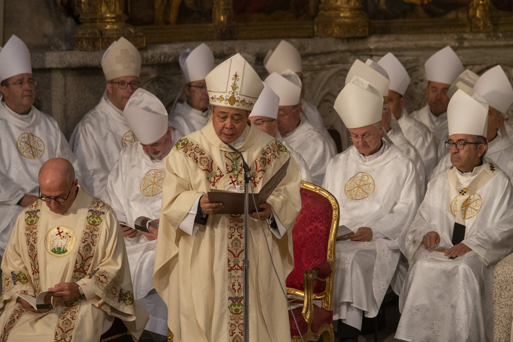 Ordenación espiscopal de Jesús Rico, nuevo obispo de Ávila.  / DAVID CASTRO