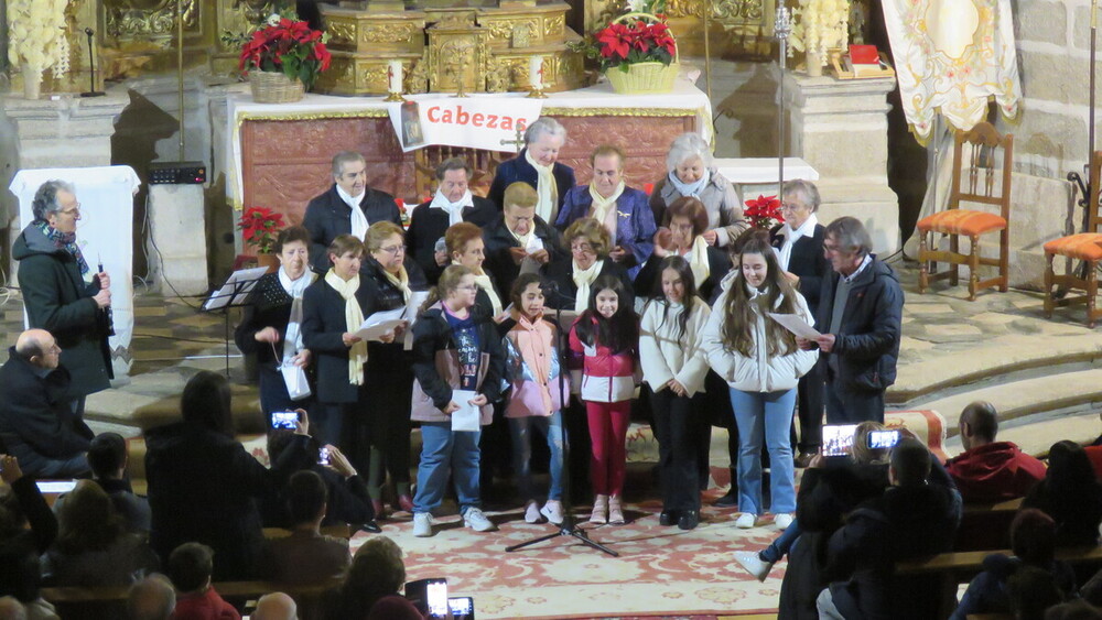 Grupo participante de Cabezas del Villar en el XI Festival de Villancicos Sierra de Ávila