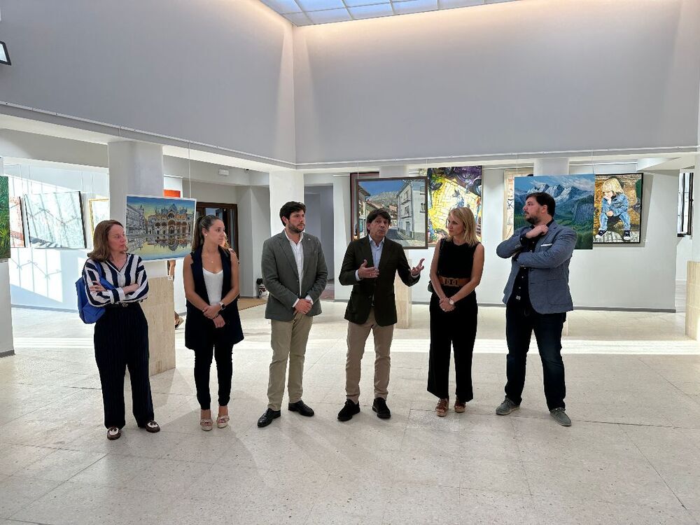 Inauguración de la exposición del XLIV Premio Gredos de pintura de Arenas
