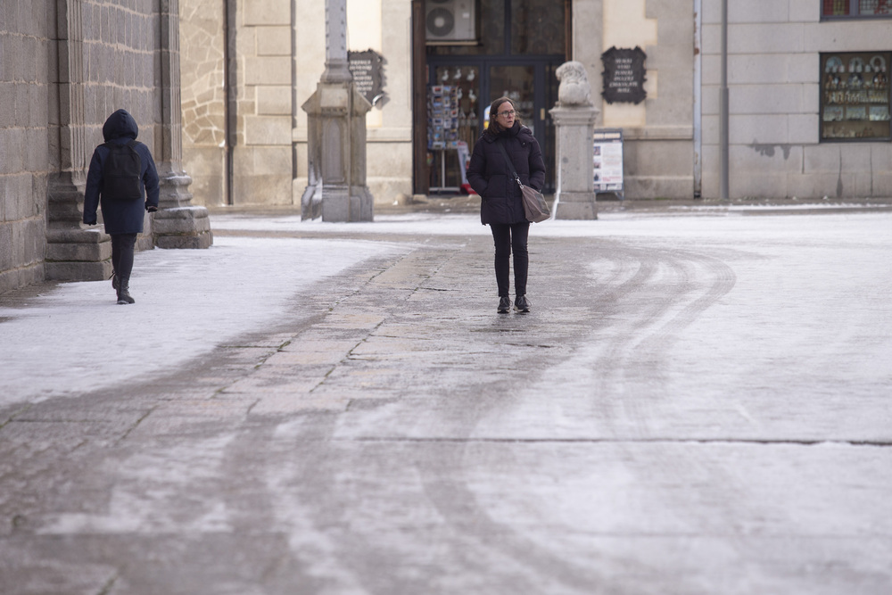 Nieve y bajada de las temperaturas en Ávila.  / DAVID CASTRO