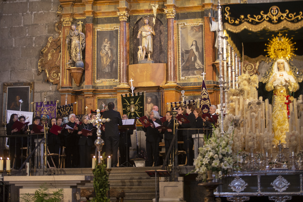 Sermón y traslado del Cristo de las Murallas.  / DAVID CASTRO