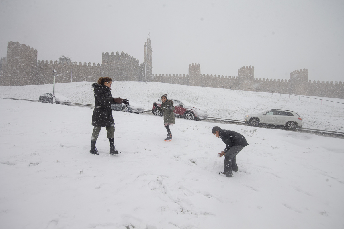 Nieve en la capital.  / ISABEL GARCÍA