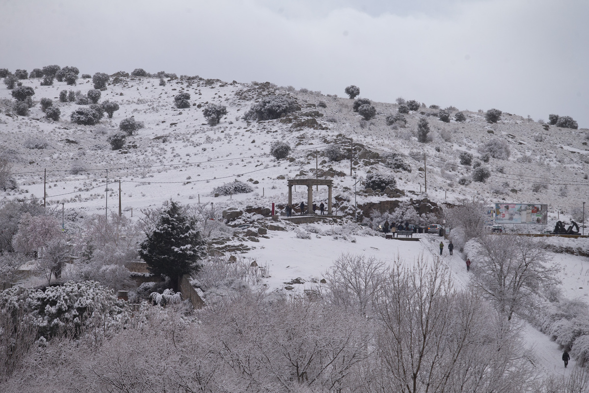 Nieve en la capital.  / DAVID CASTRO ISABEL GARCÍA