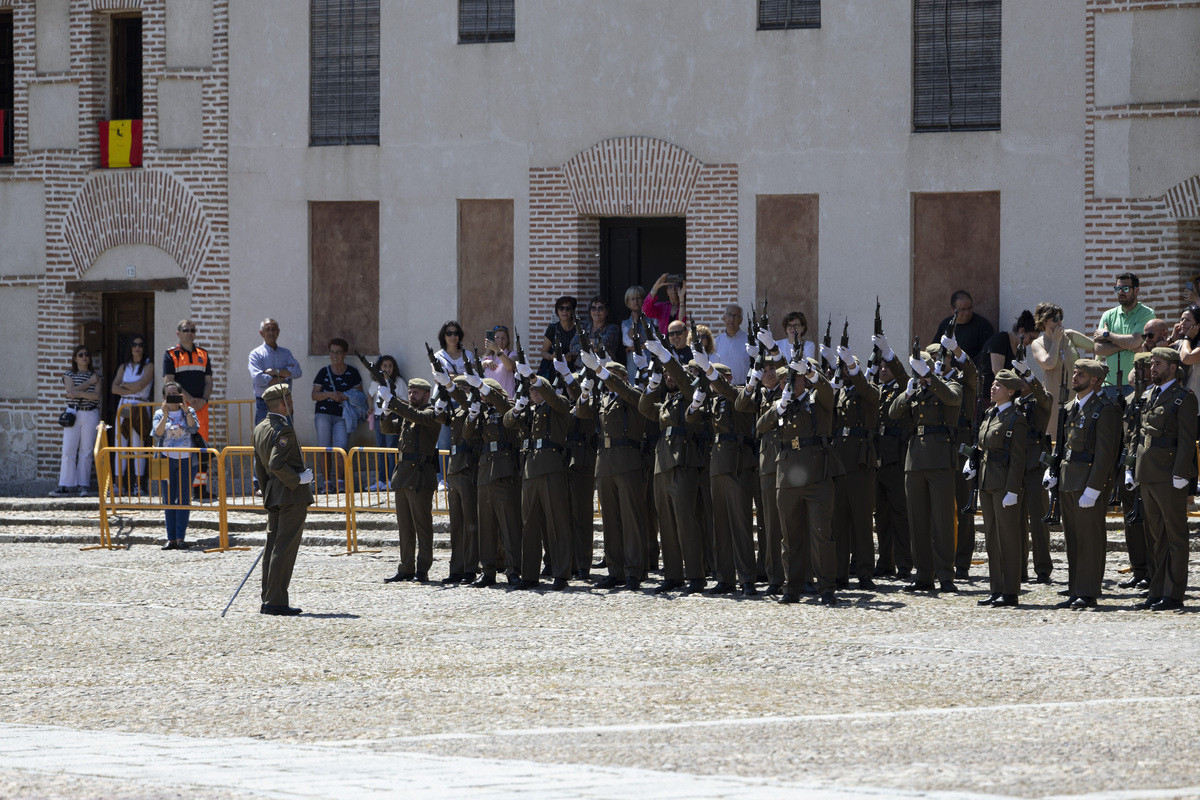 Jura de bandera en Arévalo.  / ISABEL GARCÍA