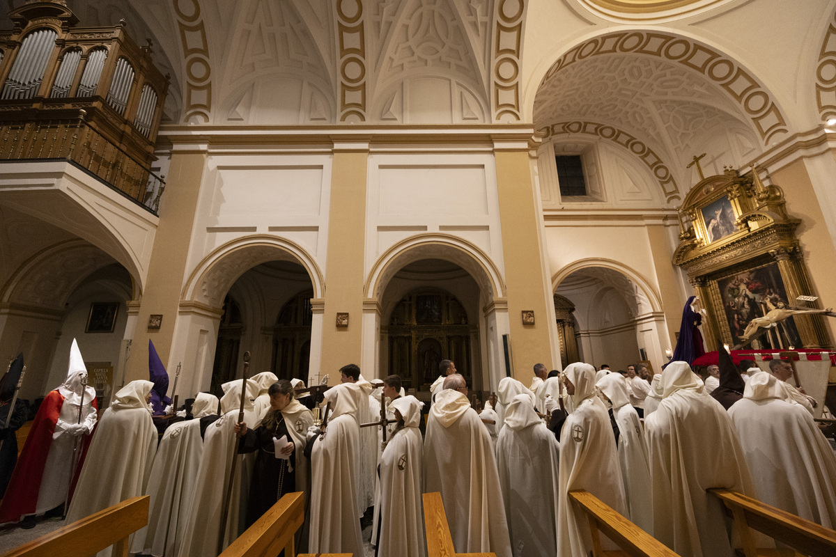 Procesión del Via Matris.  / DAVID CASTRO