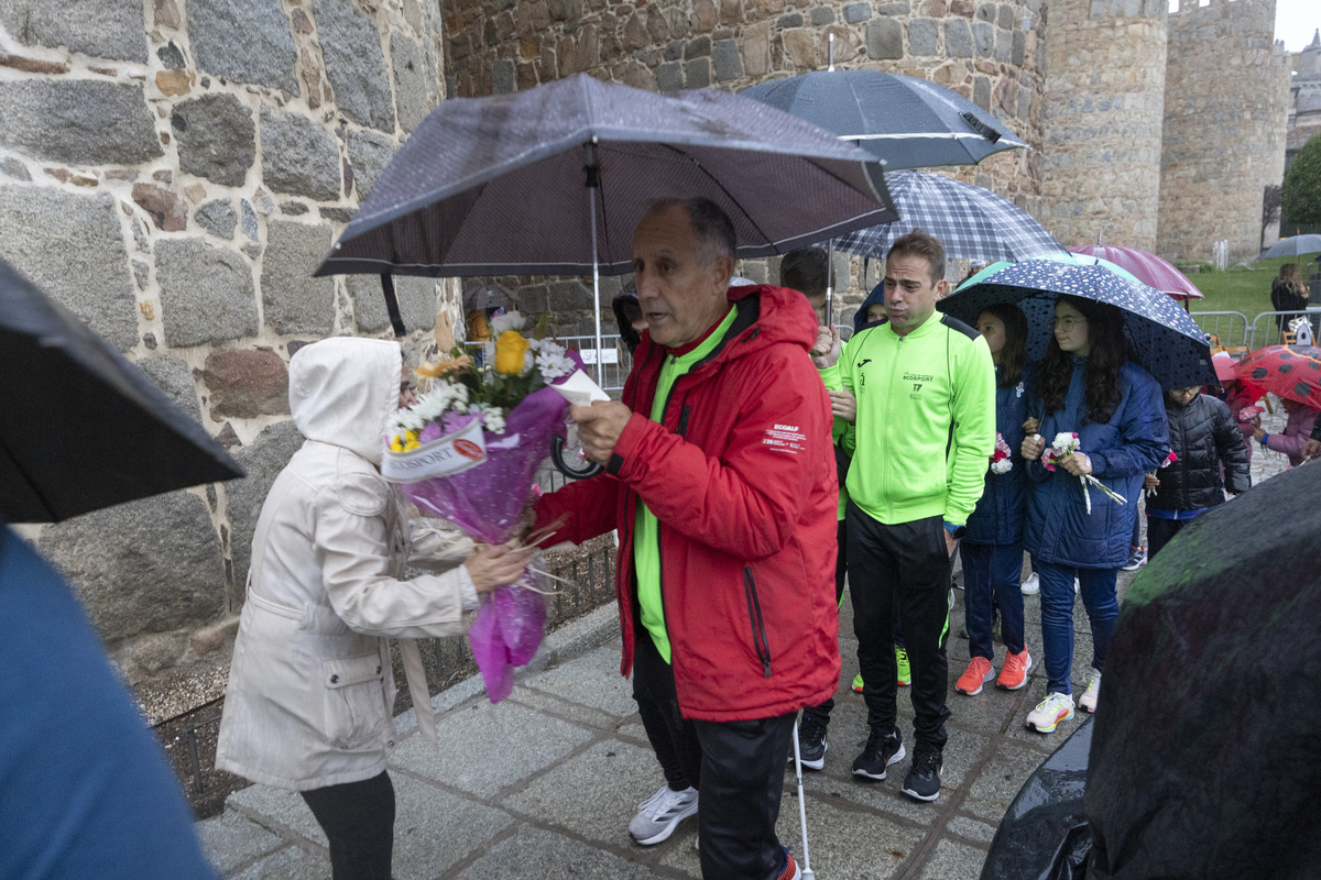 Ofrenda floral de Santa Teresa.  / ISABEL GARCÍA