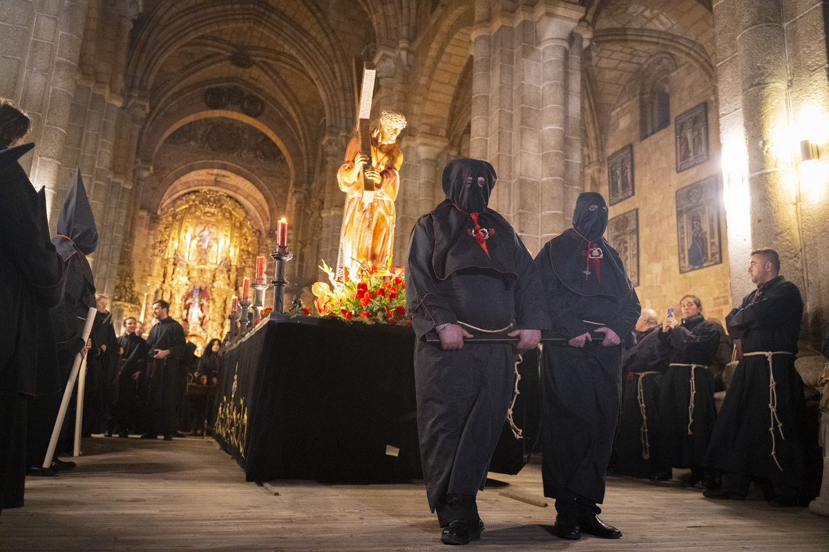 Suspendida la Procesión del Cristo de las Batallas.  / DAVID GONZÁLEZ