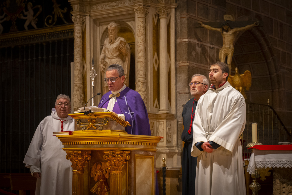 Suspendida la Procesión del Cristo de las Batallas.  / DAVID GONZÁLEZ