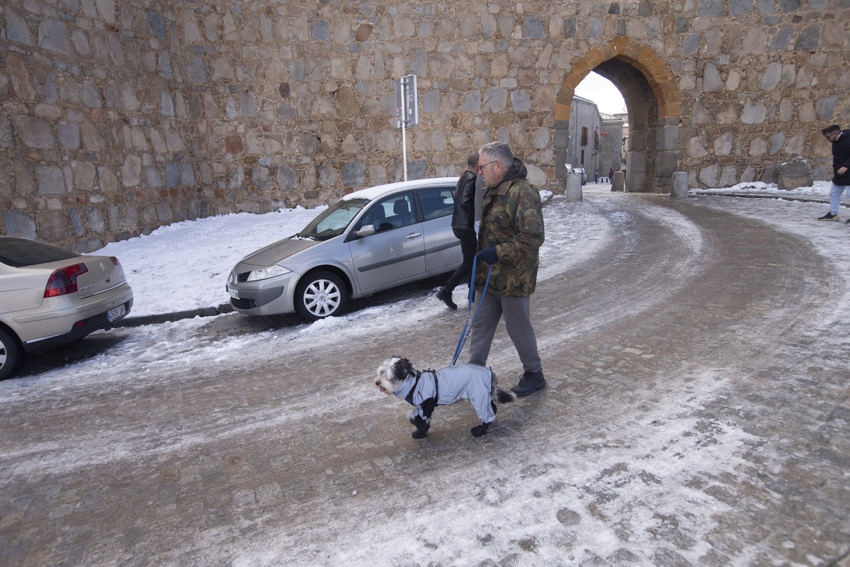 Nieve en la capital.  / ISABEL GARCÍA