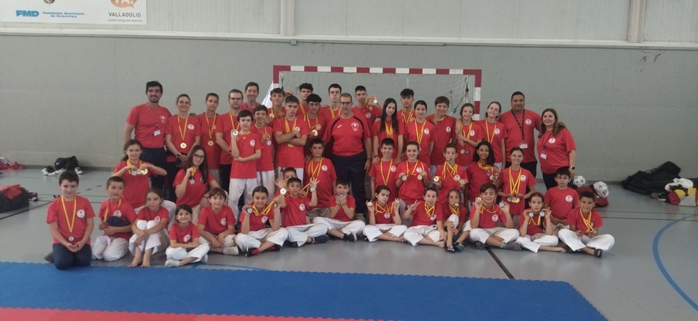 El karate abulense triunfa en el Nacional de Goshin