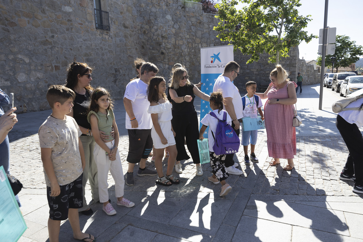 Llega de niños saharauis a Ávila.  / ISABEL GARCÍA