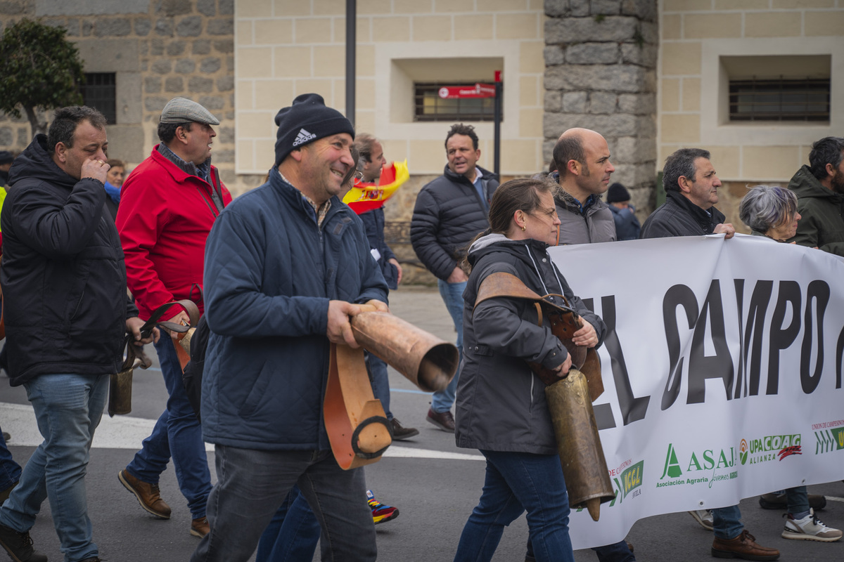 Tractorada por las calles de la capital.  / DAVID GONZÁLEZ