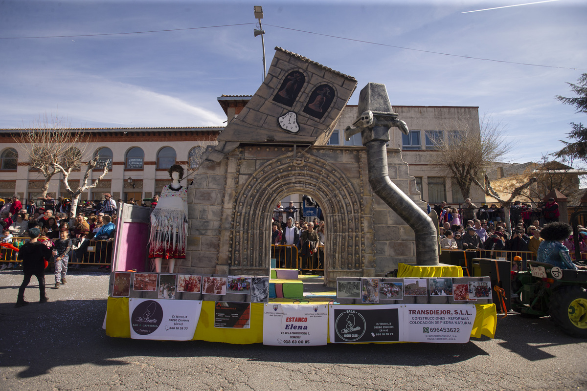 Carnaval Provincial de Cebreros, Domingo de Piñata.  / ISABEL GARCÍA