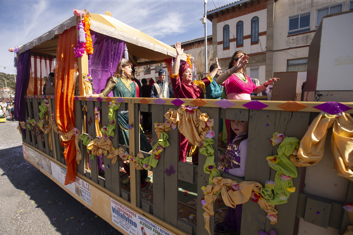 Carnaval Provincial de Cebreros, Domingo de Piñata.  / ISABEL GARCÍA