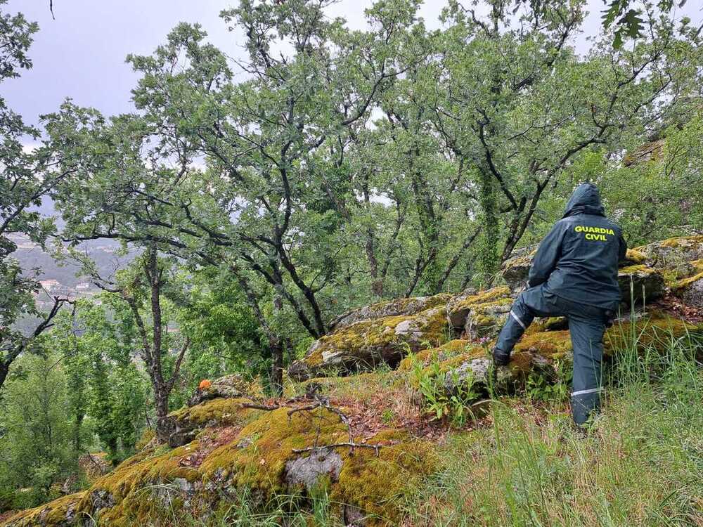 Búsqueda en pozos y el río por el desaparecido en Navaluenga