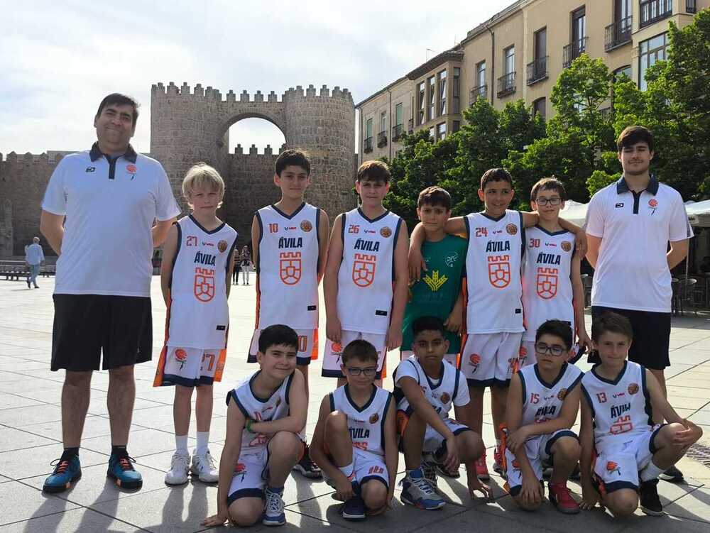 Imagen de las Selecciones PRD Femenina y Masculina de Ávila que este domingo tomarán parte en la jornada que se celebra en Valladolid. 