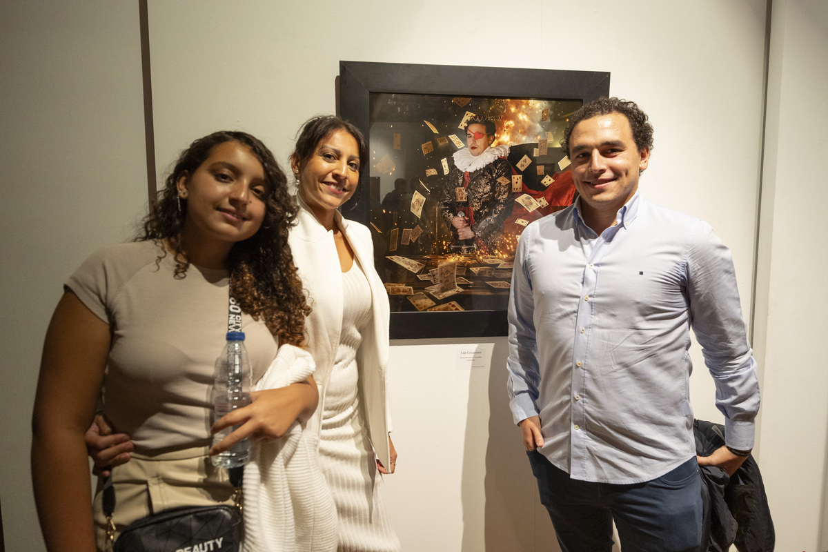 Inauguración de la exposición
de fotografía ‘Alicia en el País de
las Maravillas’.  / ISABEL GARCÍA