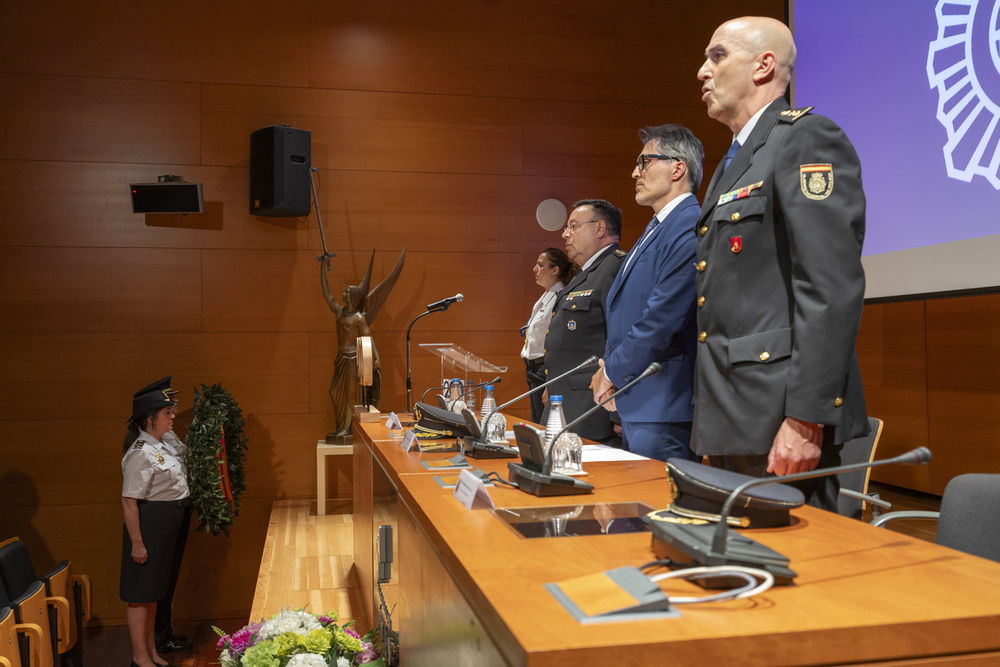 La Policía Nacional homenajea a las víctimas del terrorismo