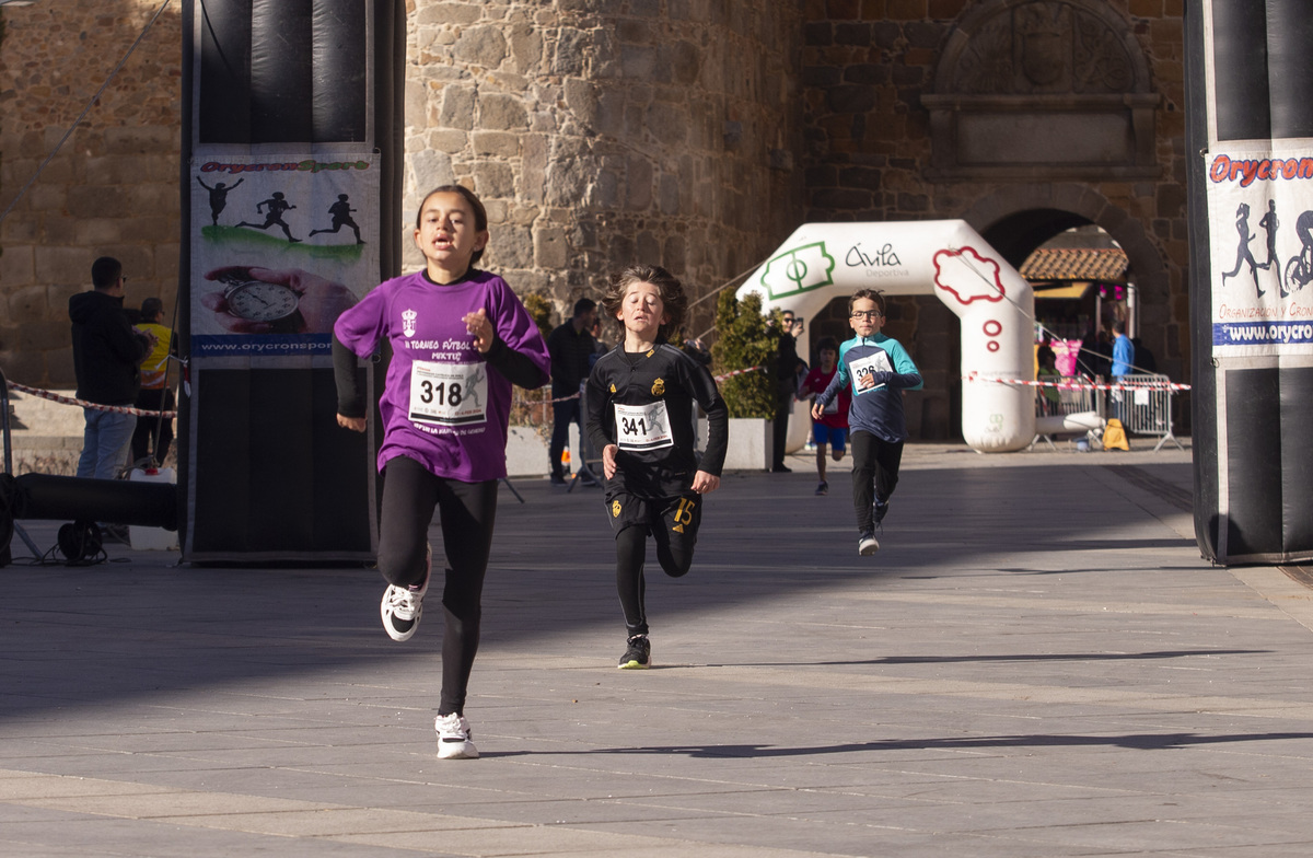 Carrera II Legua Universidad Católica de Ávila. Plaza de Santa Teresa.  / ISABEL GARCÍA