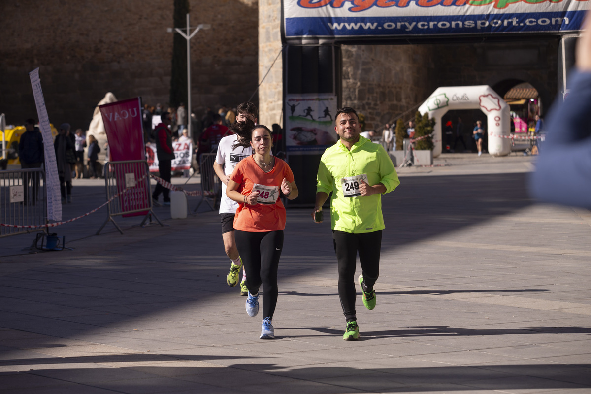 Carrera II Legua Universidad Católica de Ávila. Plaza de Santa Teresa.  / ISABEL GARCÍA