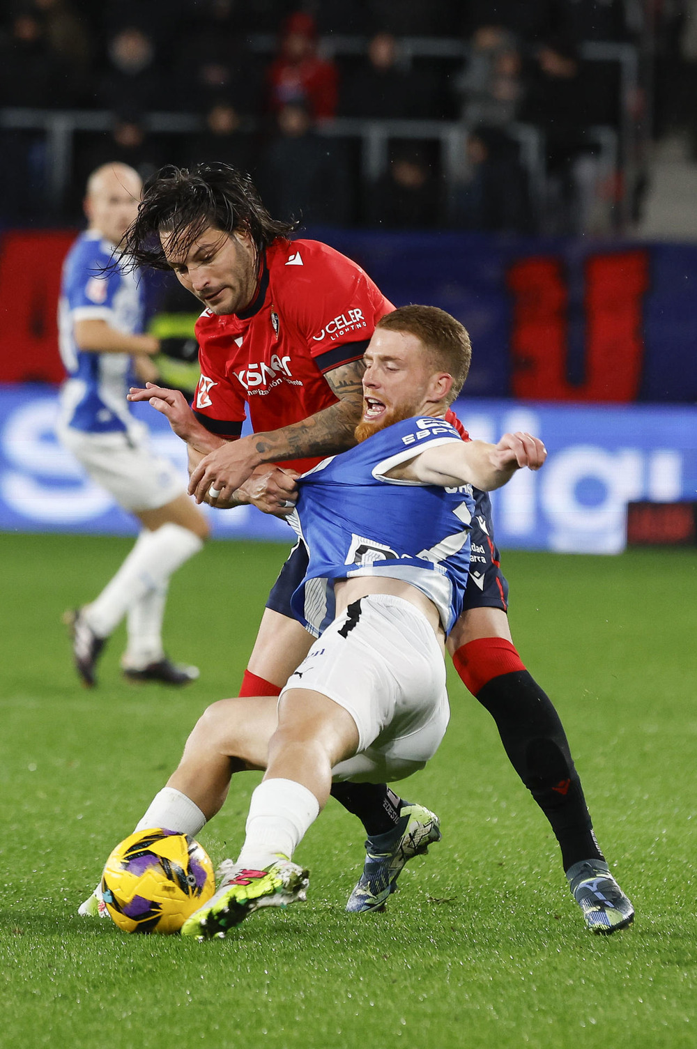 Kike Garía y Sivera aplacan la reacción del Osasuna