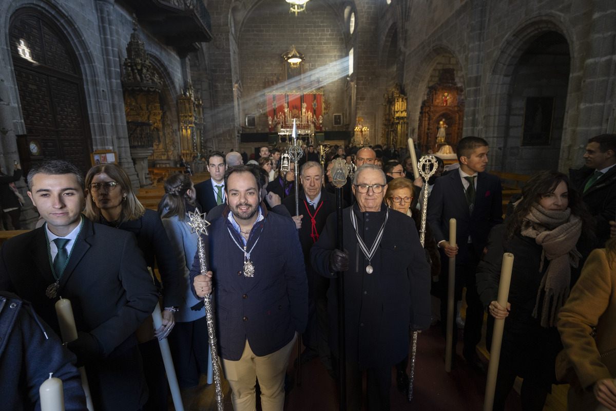 70 aniversario de la cofradia de la Esperanza.  / ISABEL GARCÍA