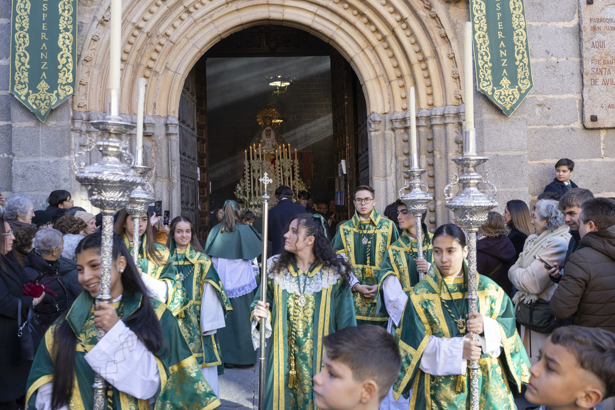 70 aniversario de la cofradia de la Esperanza.  / ISABEL GARCÍA