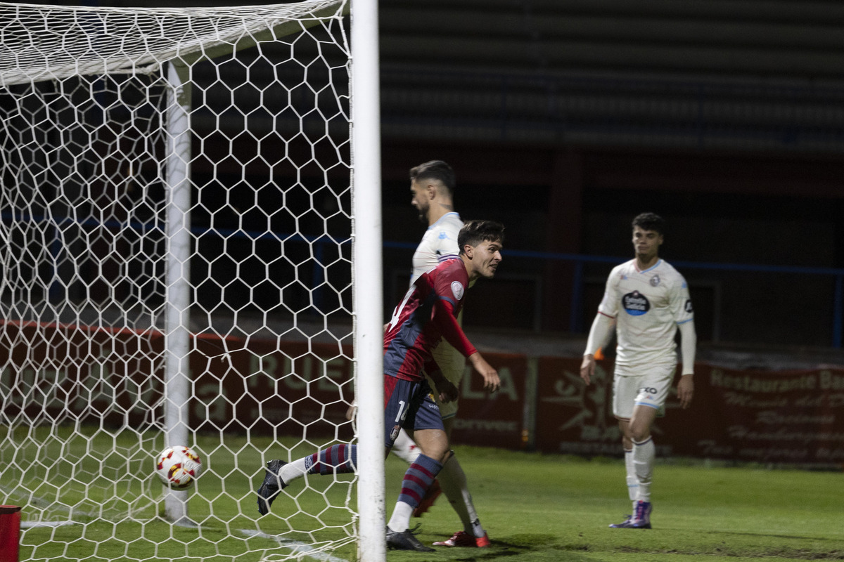 Copa del Rey Fútbol Real Ávila - Valladolid.  / ISABEL GARCÍA