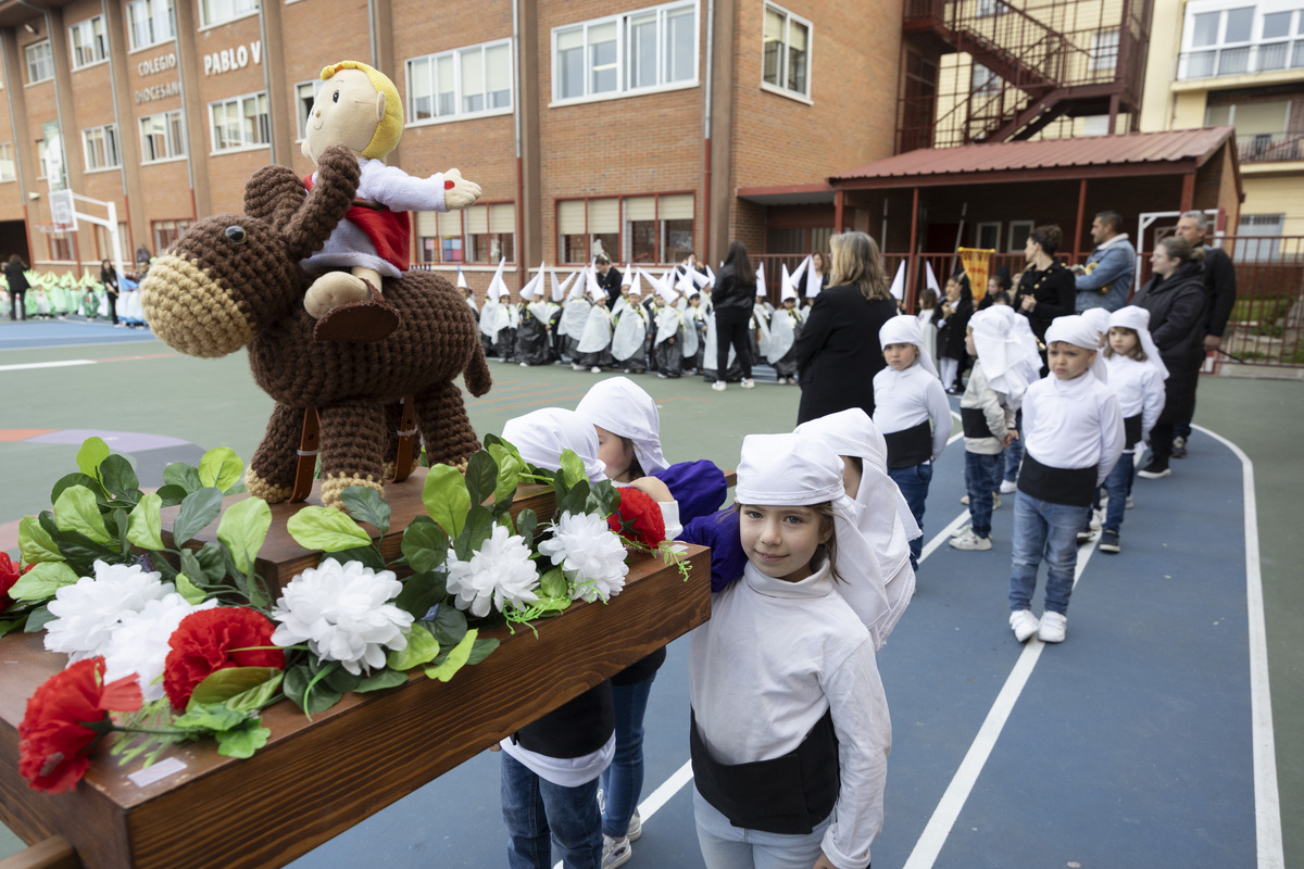 Procesión de La Borriquilla en el Colegio
Pablo VI  / ISABEL GARCÍA