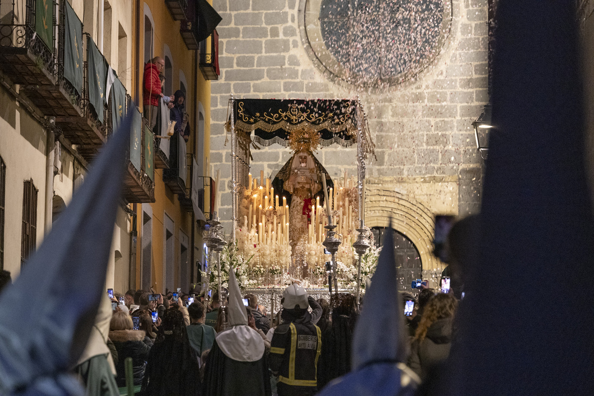 Procesión de la Esperanza.  / DAVID CASTRO